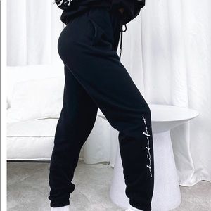 White fox boutique tied together sweatpants